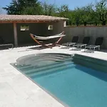 De Beausoleil Bed & Breakfast La Romieu