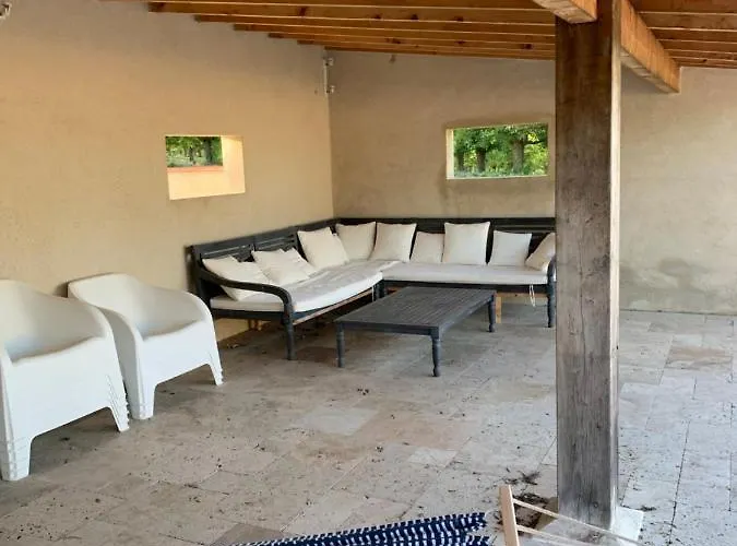 Bed & Breakfast De Beausoleil La Romieu